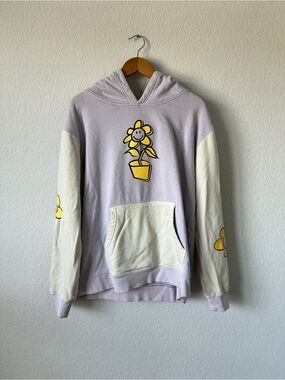 Smiley Hoodie Sweater with Yellow Flower Graphic